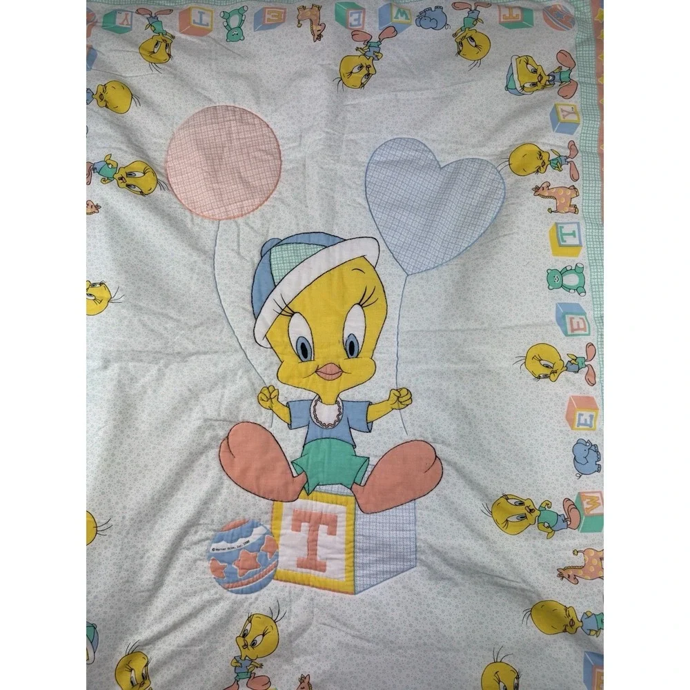 VTG Baby Tweety Bird Fabric Panel 1988 Warner Bros Peter Pan Fabrics 35x46 HTF